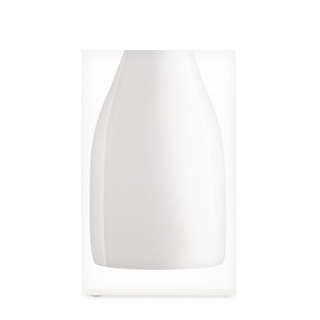 JR William Hamptons White Luxury Acrylic Resin Hester Vase
